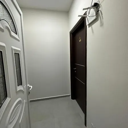 Apartment Fiore 2 *